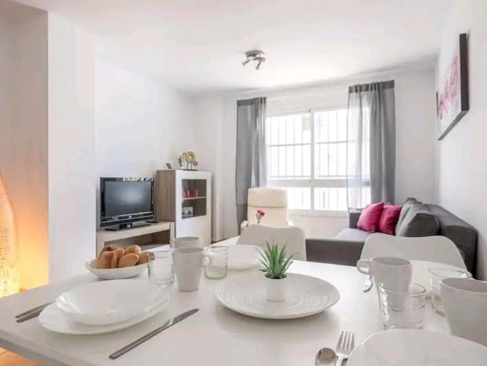 Apartamento Con Patio Y Piscina Cerca De Sevilla La Algaba Eksteriør billede