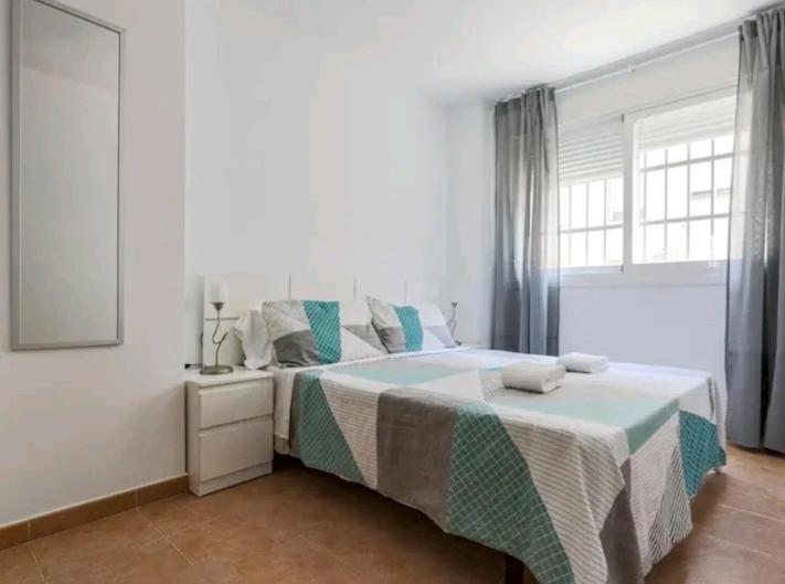 Apartamento Con Patio Y Piscina Cerca De Sevilla La Algaba Eksteriør billede